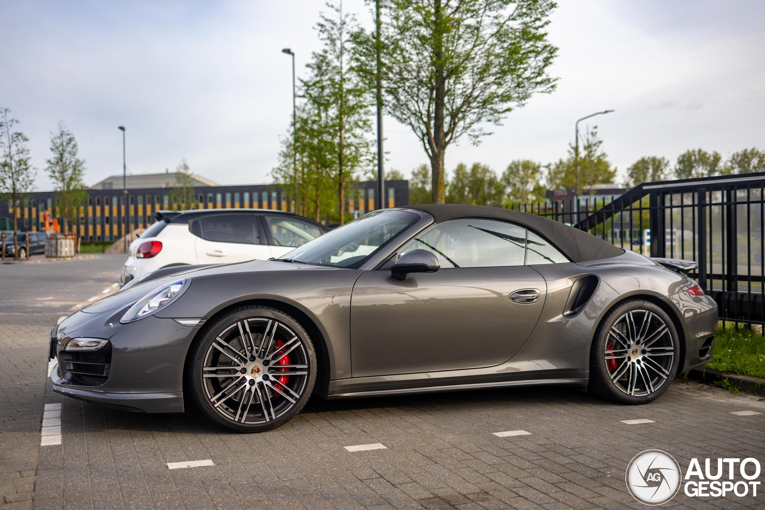 Porsche 991 Turbo Cabriolet MkI