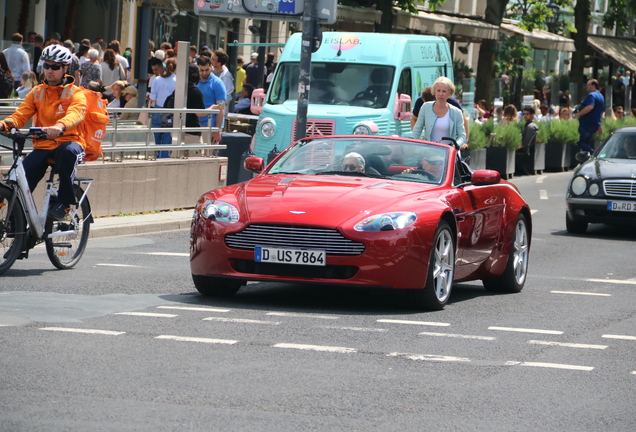 Aston Martin V8 Vantage Roadster