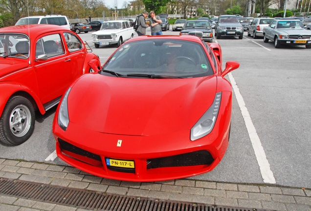 Ferrari 488 Spider