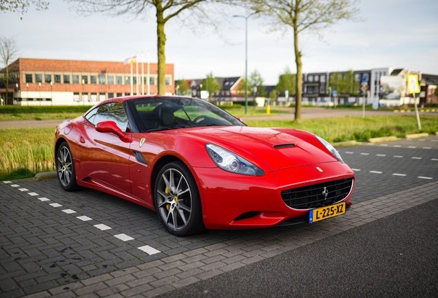 Ferrari California