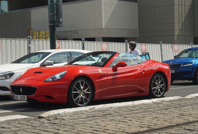 Ferrari California