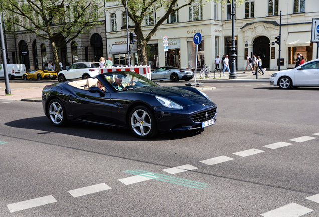 Ferrari California