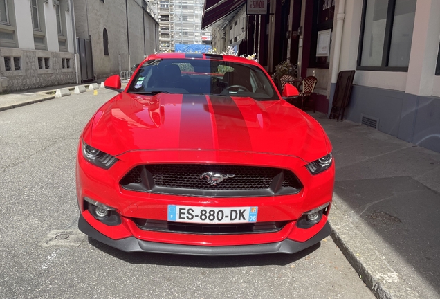 Ford Mustang GT 2015