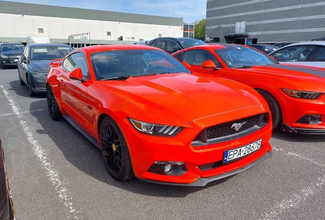 Ford Mustang GT 2015