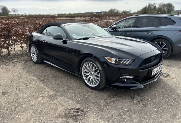 Ford Mustang GT Convertible 2015