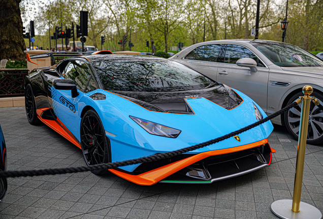 Lamborghini Huracán LP640-2 STO