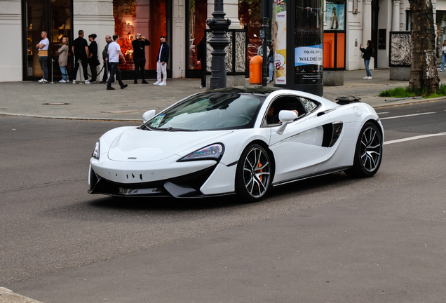 McLaren 570GT