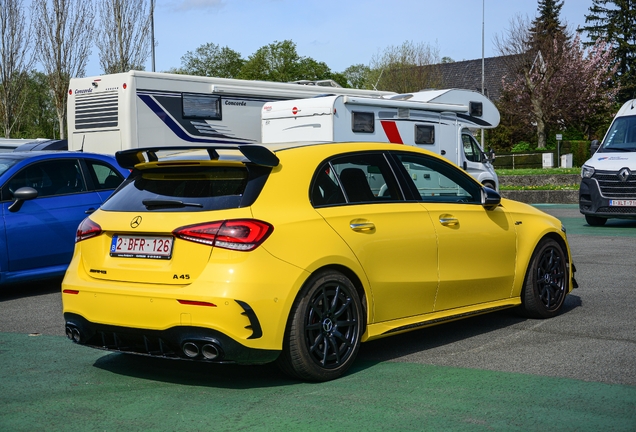 Mercedes-AMG A 45 W177