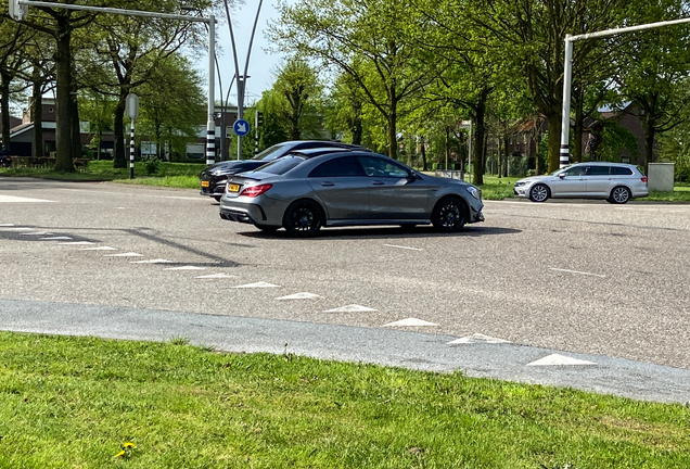 Mercedes-AMG CLA 45 C117 2017