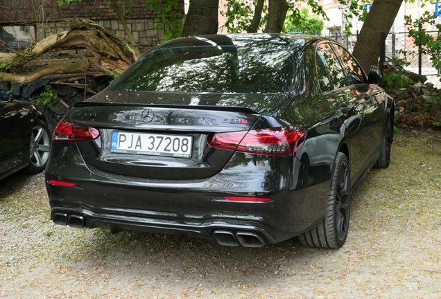 Mercedes-AMG E 63 S W213 2021