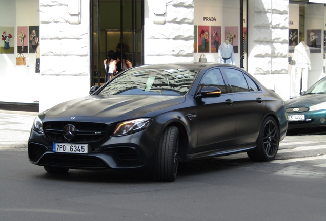 Mercedes-AMG E 63 S W213