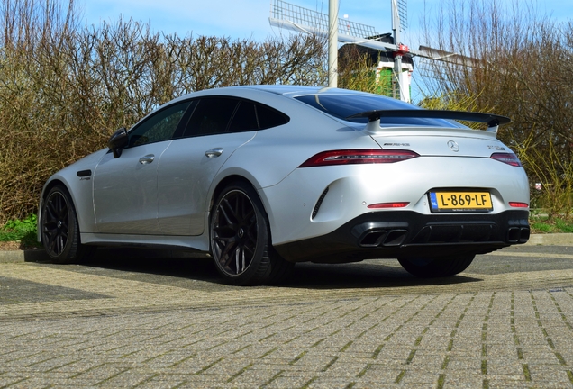 Mercedes-AMG GT 63 S X290