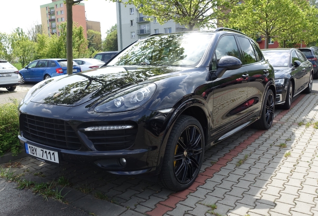 Porsche 958 Cayenne GTS