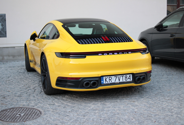 Porsche 992 Carrera 4S