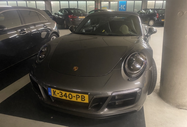 Porsche 992 Carrera GTS Cabriolet