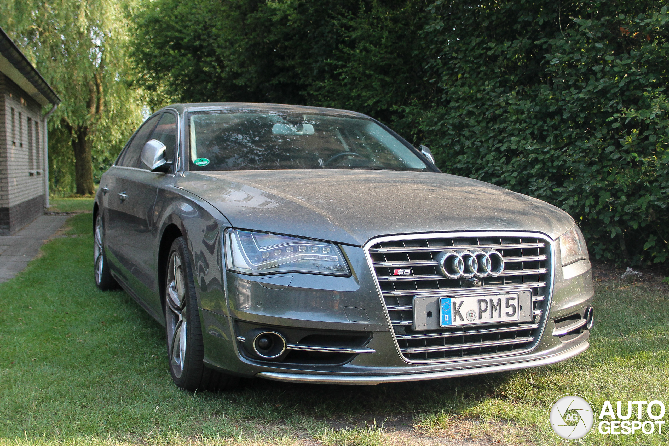 Audi S8 D4