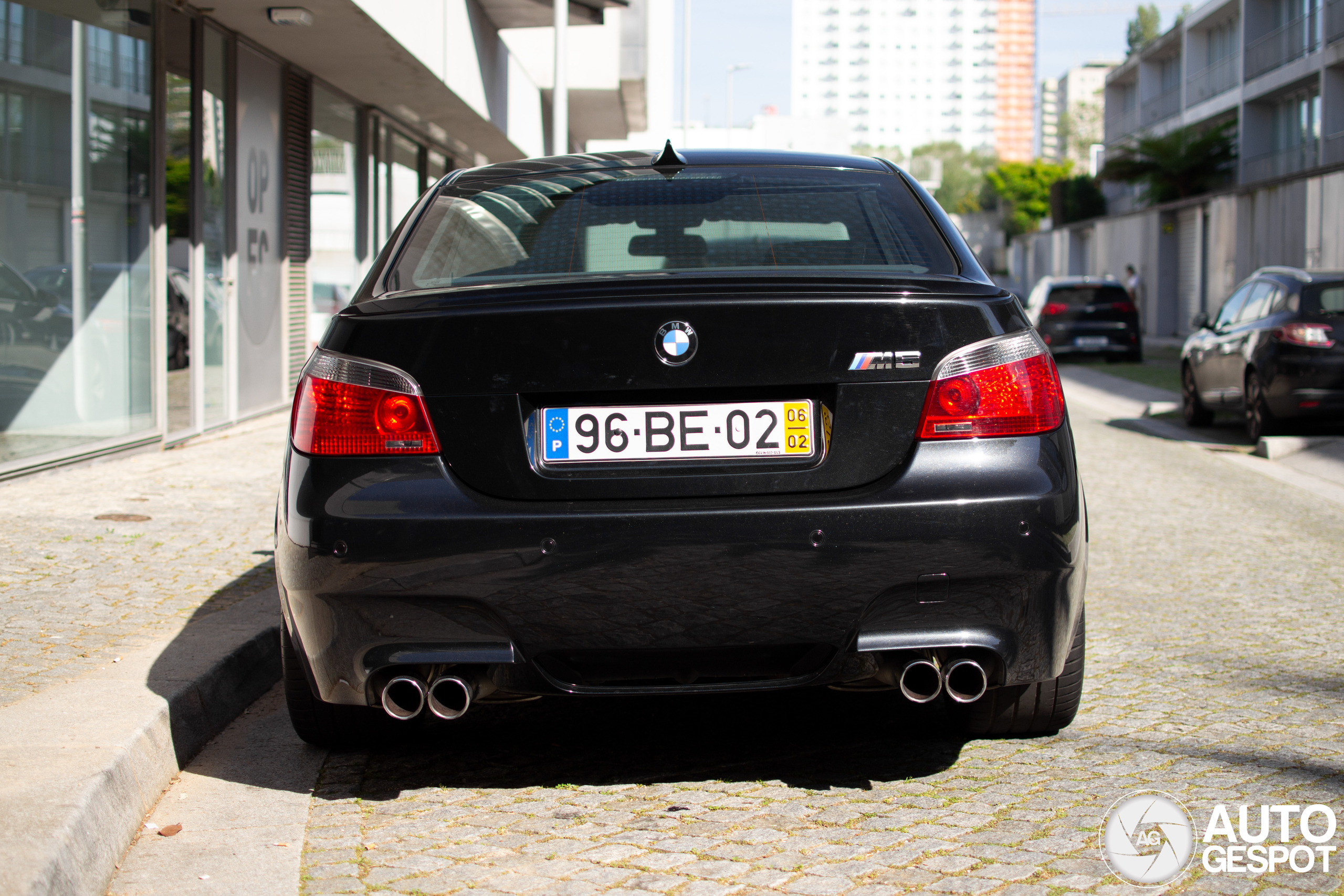 BMW M5 E60 2005