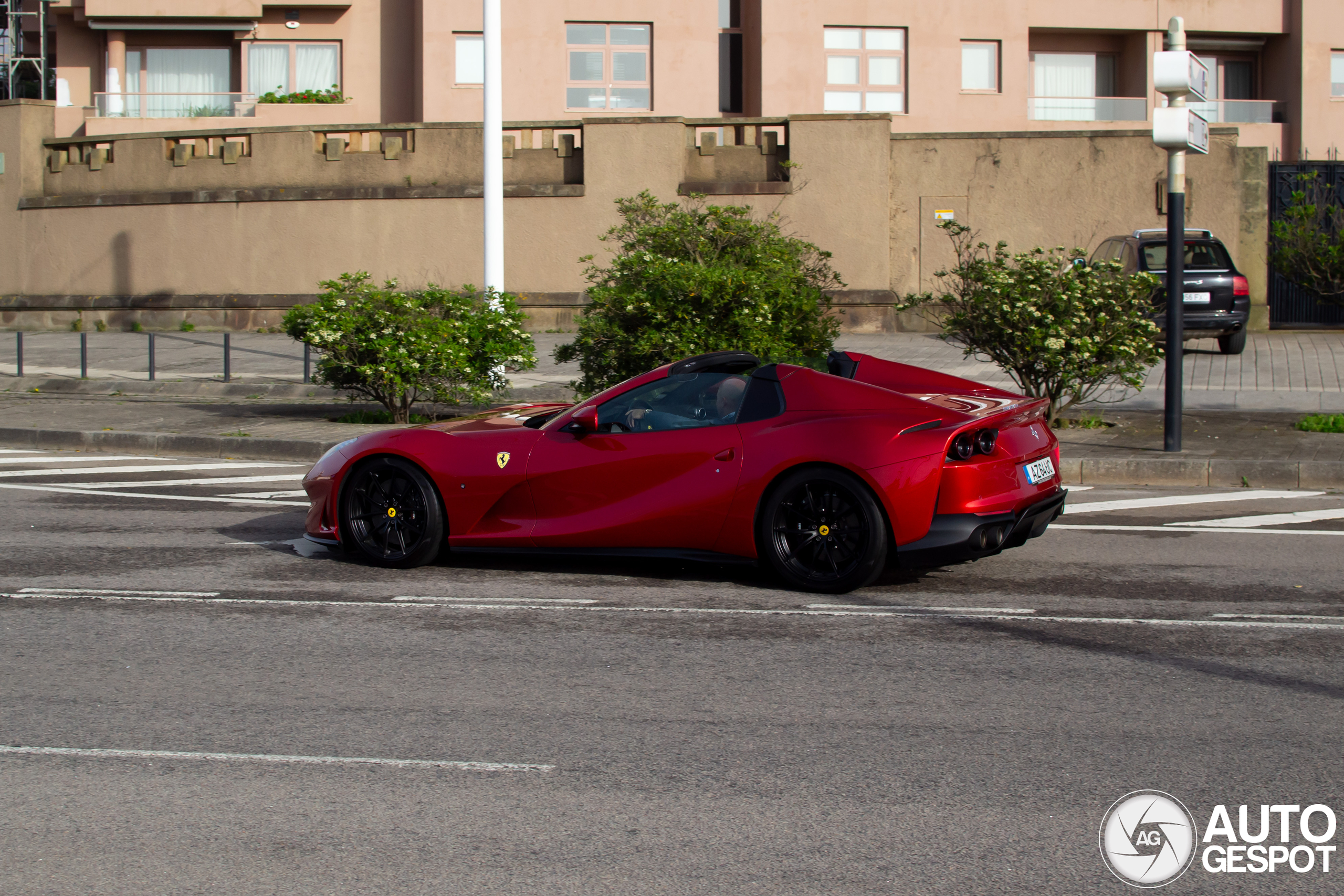 Ferrari 812 GTS