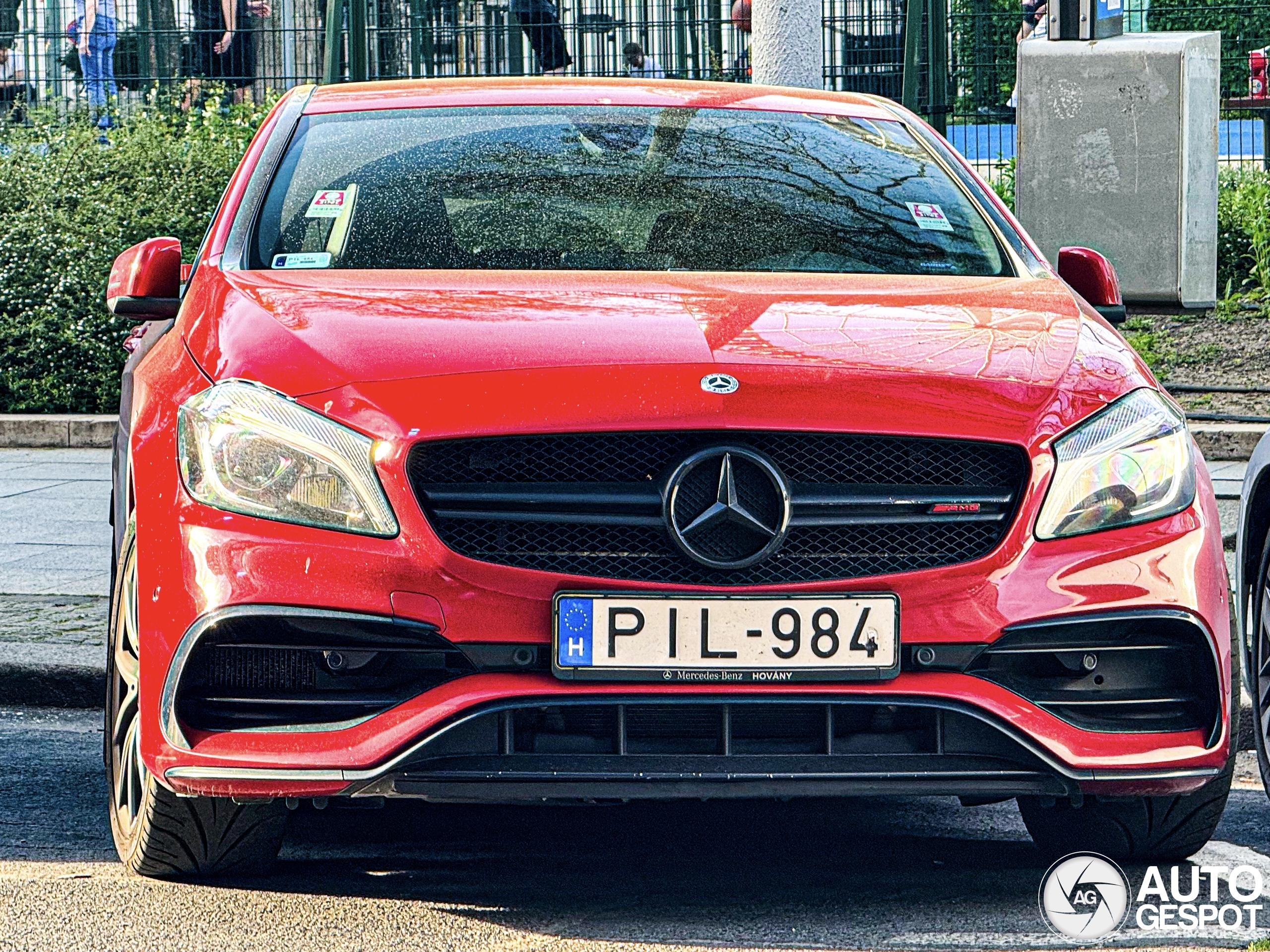 Mercedes-AMG A 45 W176 2015