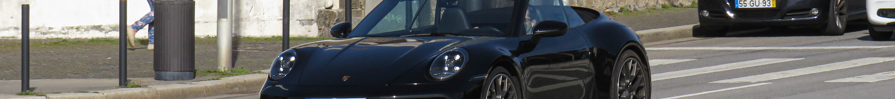 Porsche 992 Carrera 4S Cabriolet