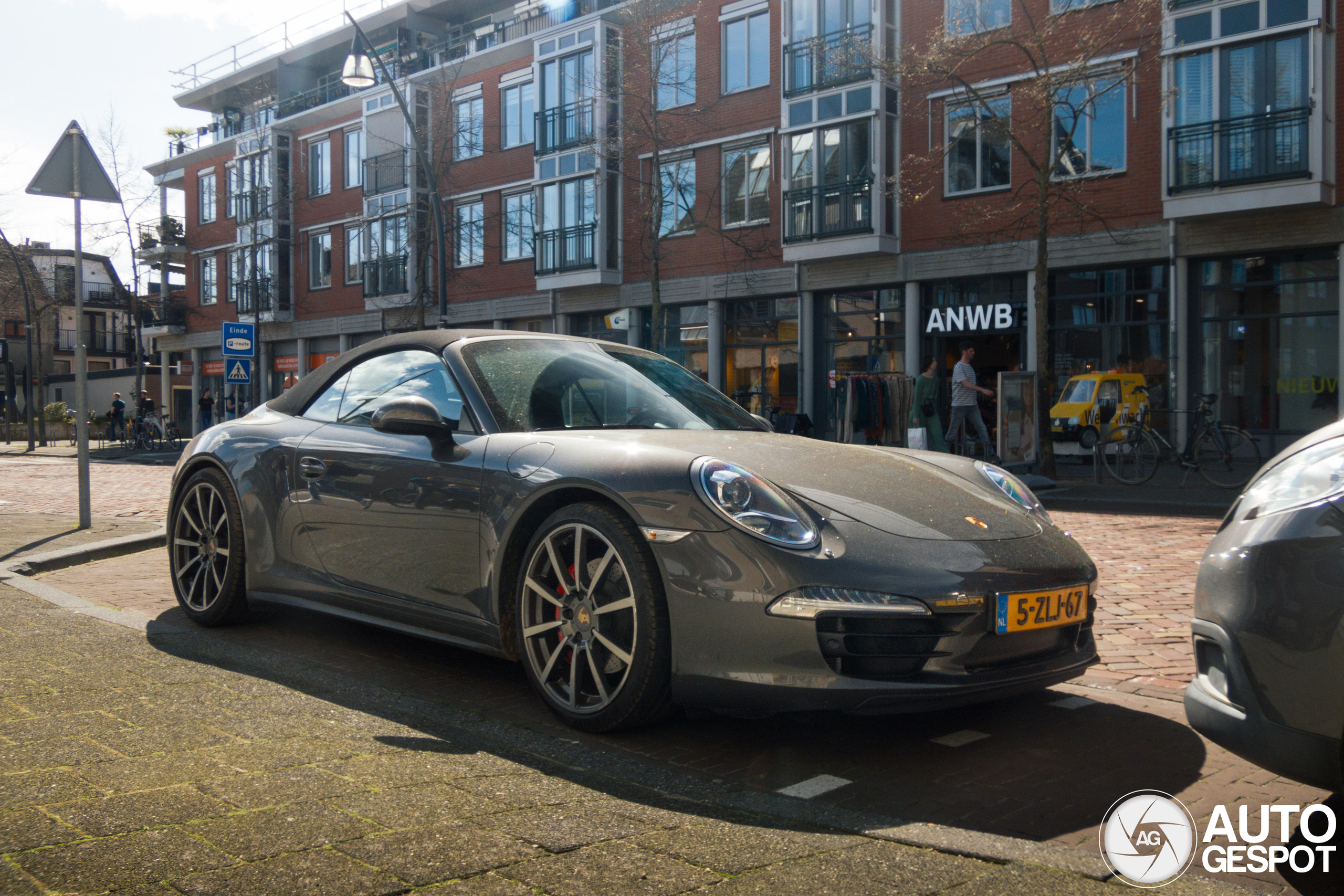 Porsche 991 Carrera 4S Cabriolet MkI