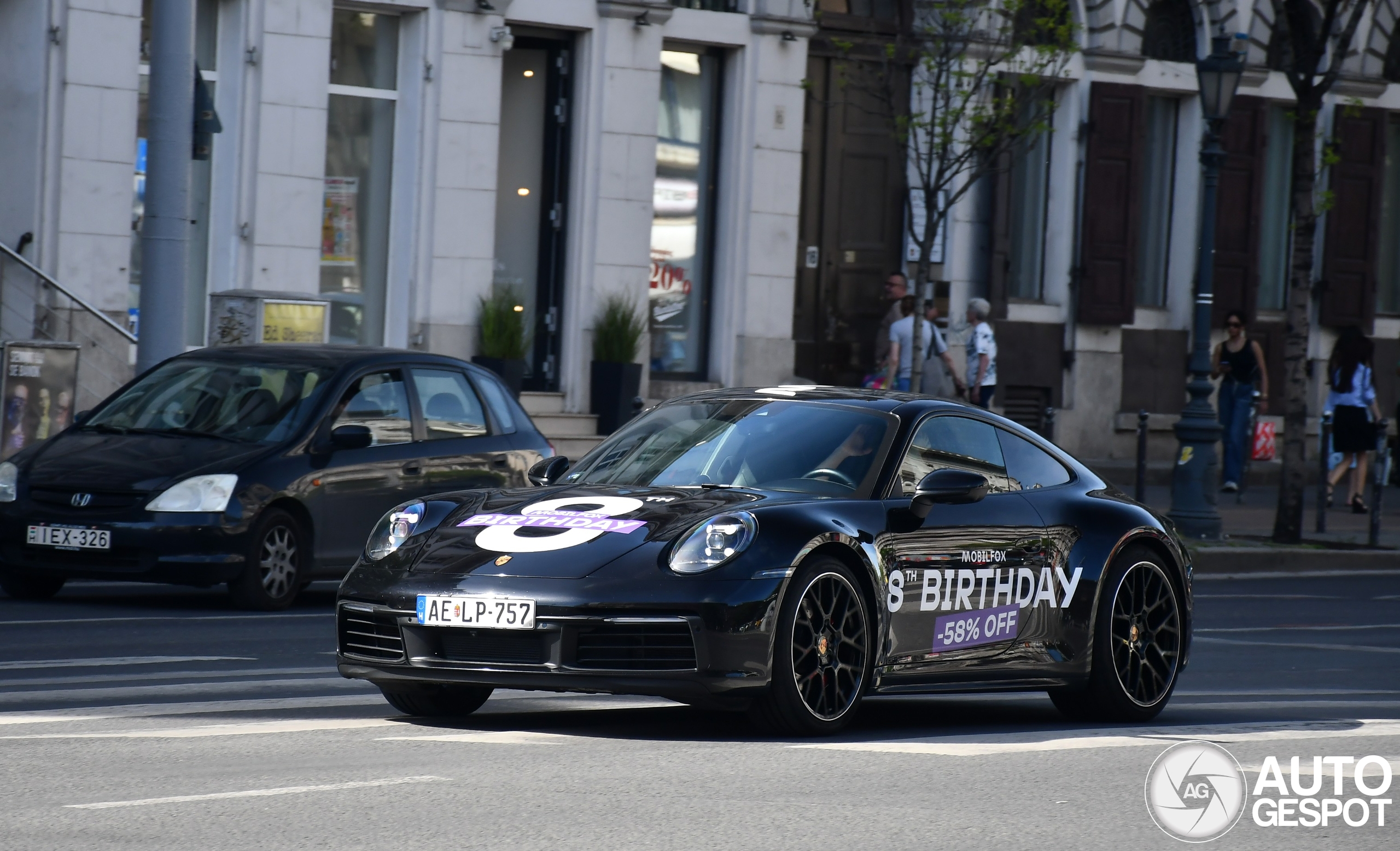 Porsche 992 Carrera 4S