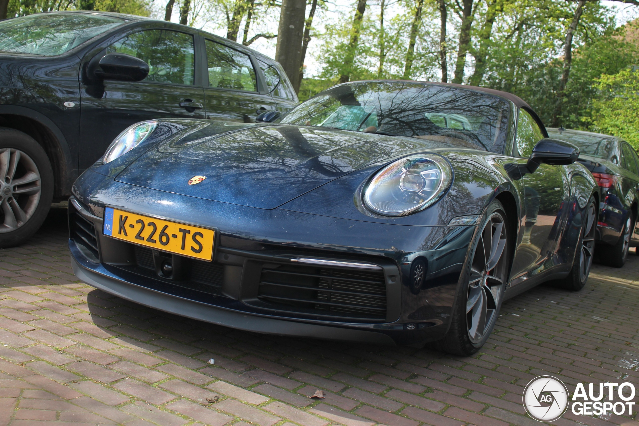 Porsche 992 Carrera 4S Cabriolet