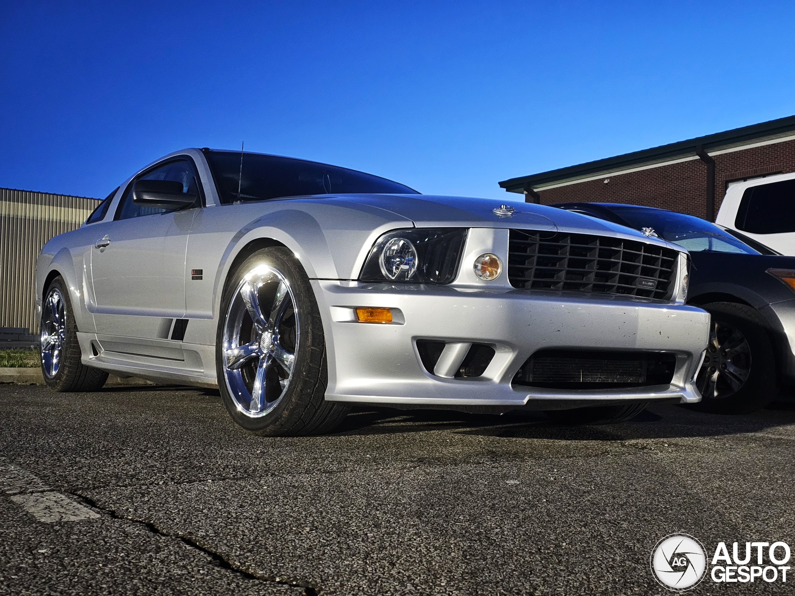 Saleen S281 3-Valve