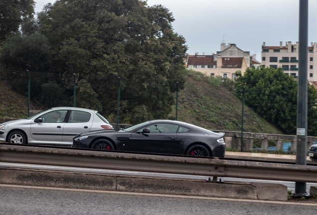 Aston Martin V12 Vantage S