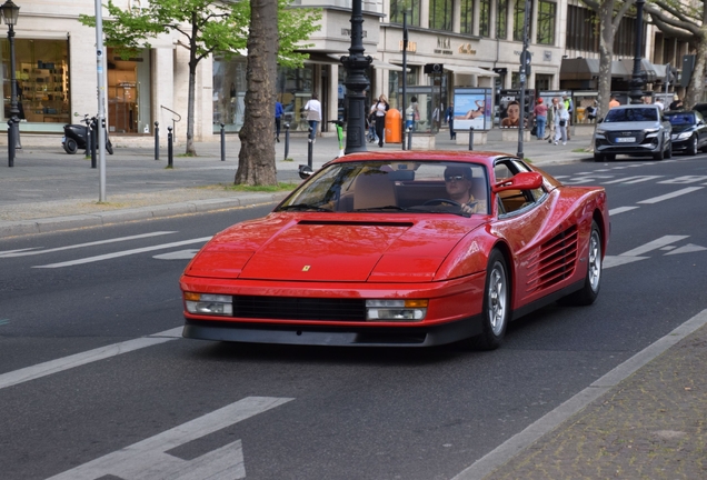 Ferrari Testarossa Monospecchio