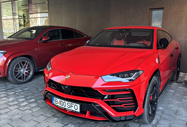 Lamborghini Urus