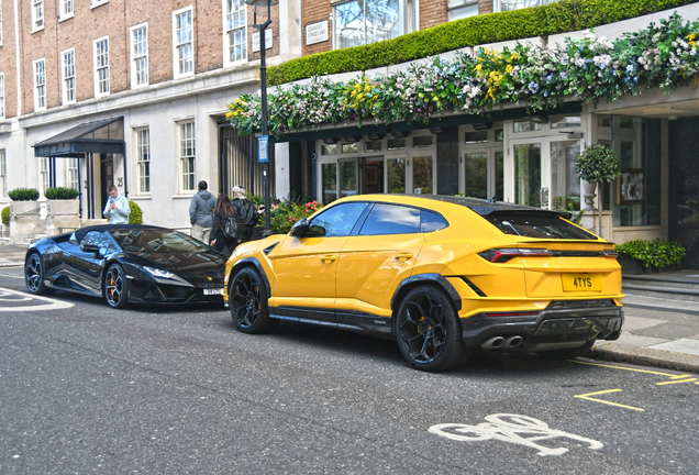 Lamborghini Urus Performante