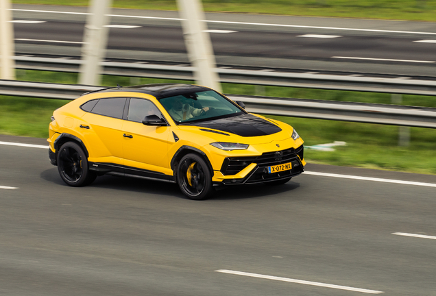 Lamborghini Urus S