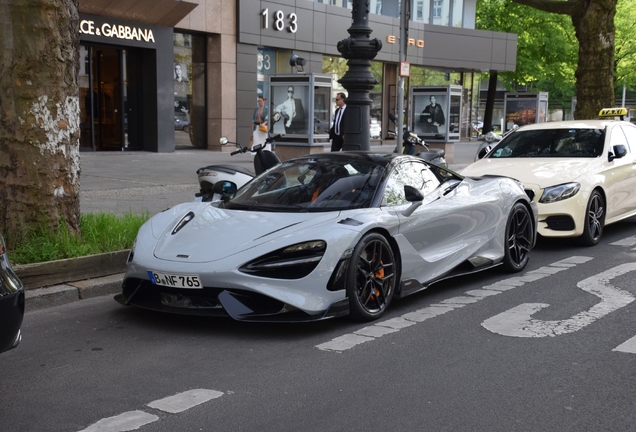 McLaren 765LT Spider