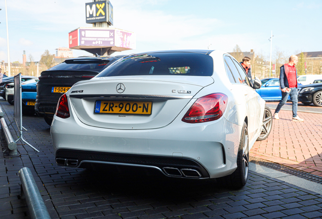 Mercedes-AMG C 63 S W205