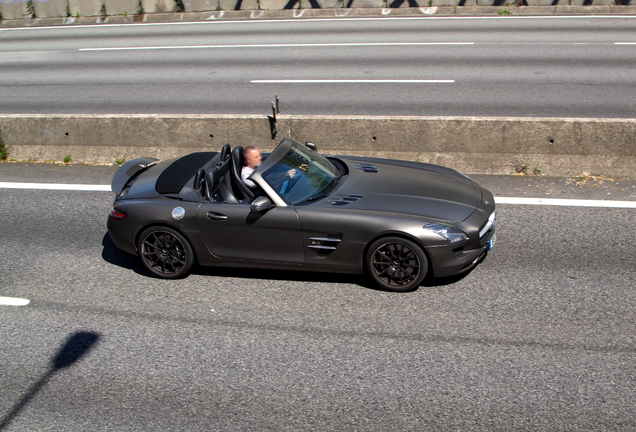 Mercedes-Benz SLS AMG Roadster