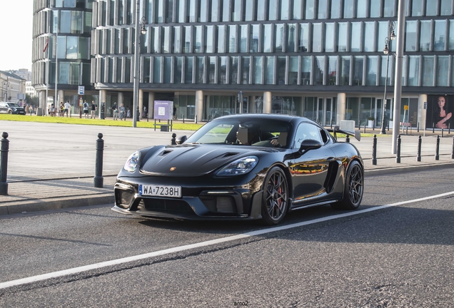 Porsche 718 Cayman GT4 RS Weissach Package