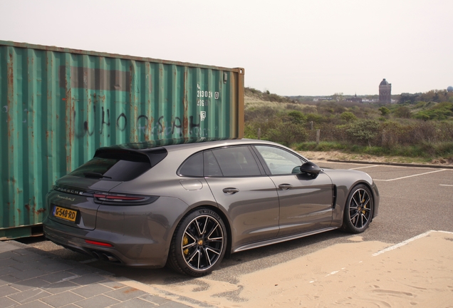 Porsche 971 Panamera Turbo S E-Hybrid Sport Turismo