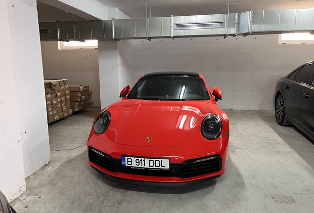 Porsche 992 Carrera 4S