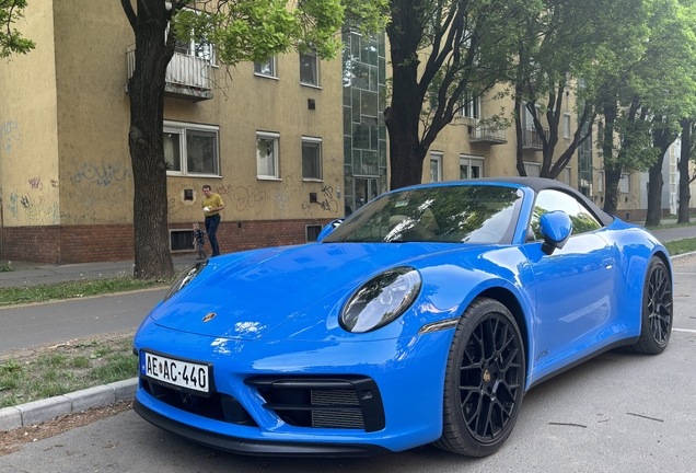 Porsche 992 Carrera GTS Cabriolet