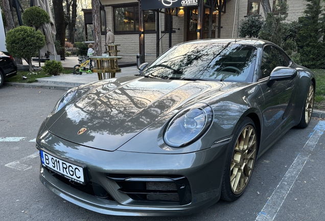 Porsche 992 Carrera S