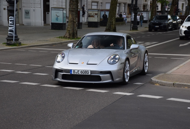 Porsche 992 GT3 Touring