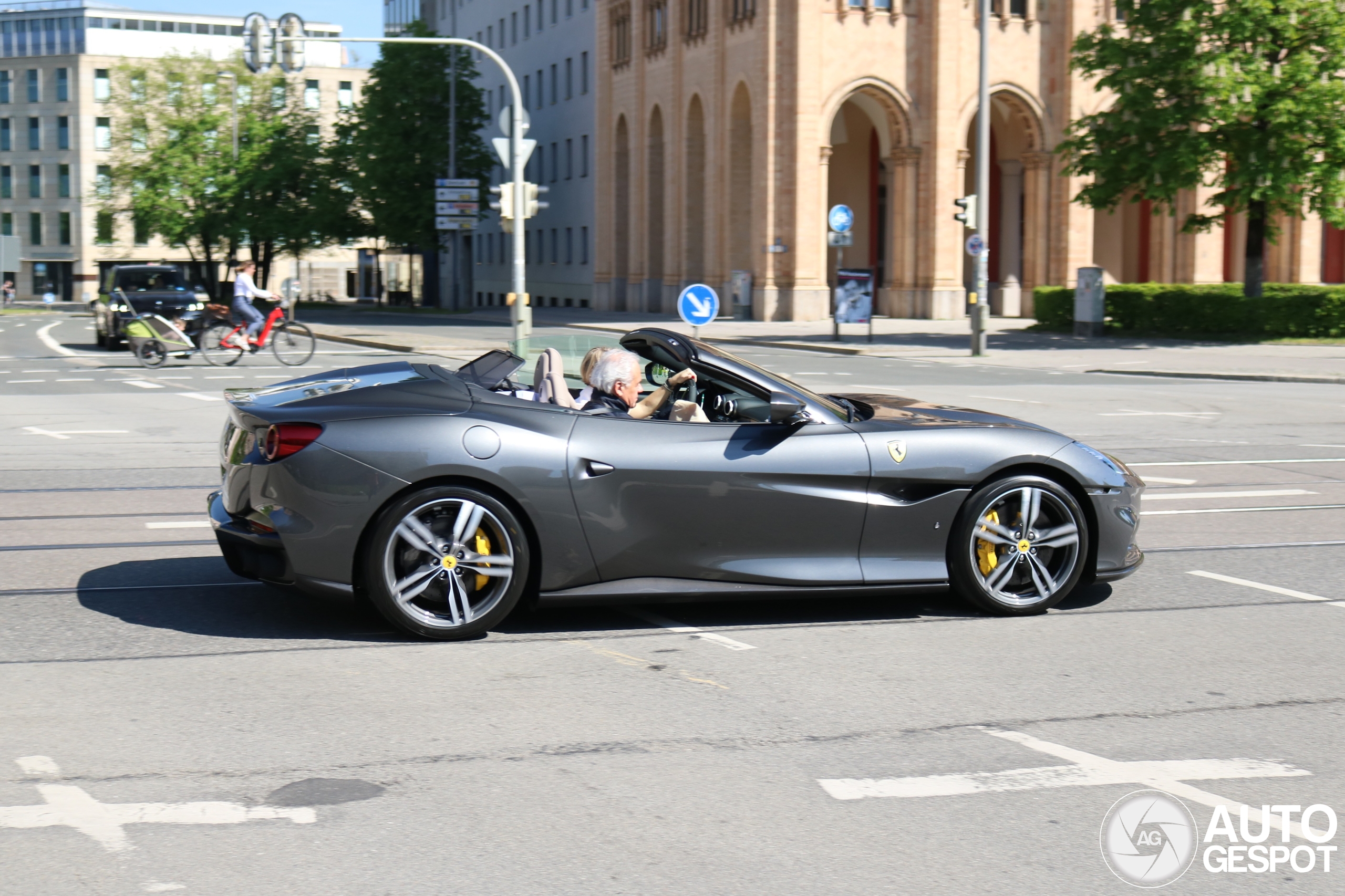 Ferrari Portofino M