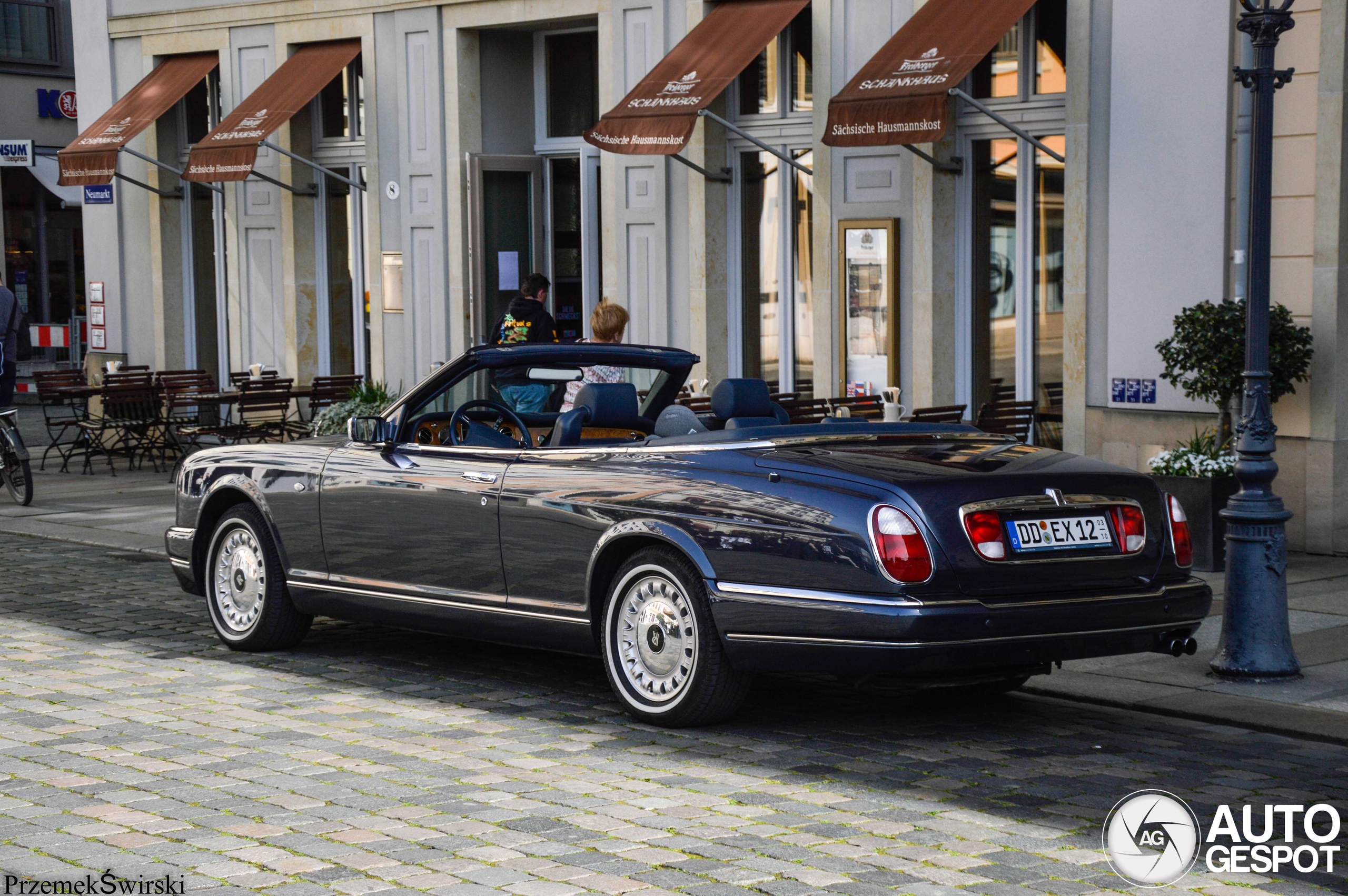 Rolls-Royce Corniche