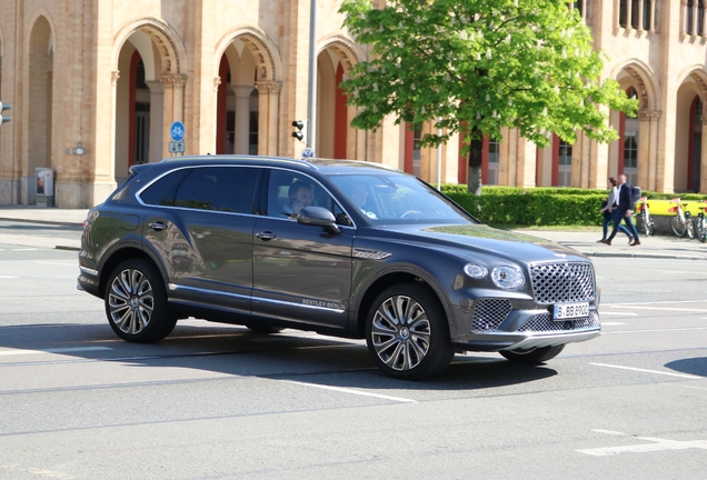 Bentley Bentayga EWB Mulliner