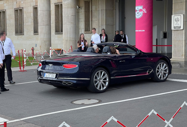 Bentley Continental GTC V8 2020