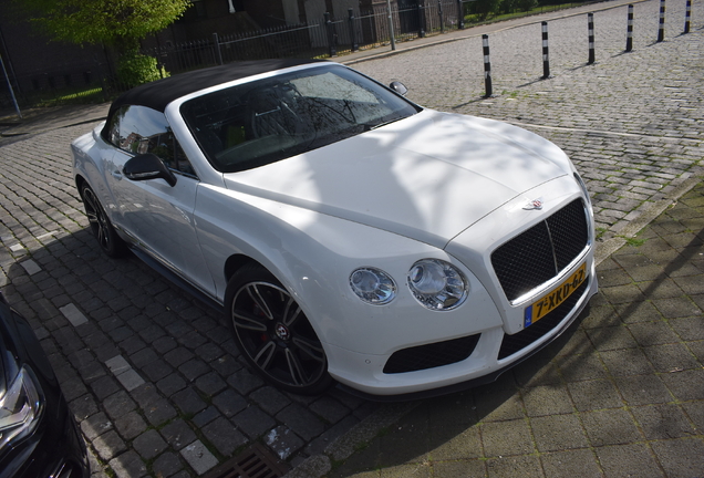 Bentley Continental GTC V8