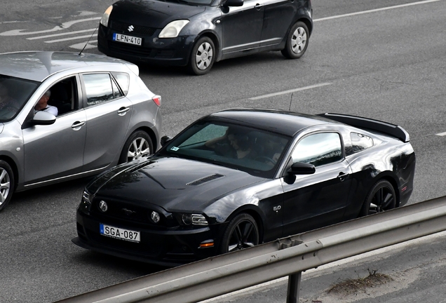 Ford Mustang GT 2013