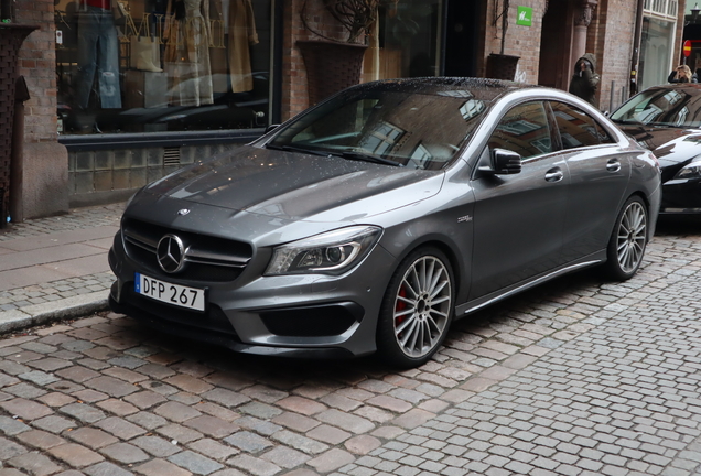 Mercedes-AMG CLA 45 C117