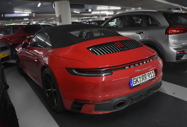 Porsche 992 Carrera 4S Cabriolet